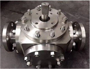 Četveroputni kuglasti ventil